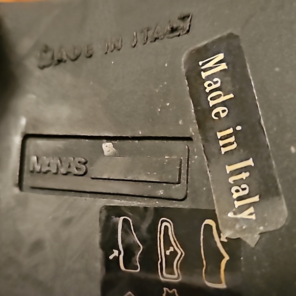 Manas Designs leather lace up lug sole ankle boots - Picture 6 of 9